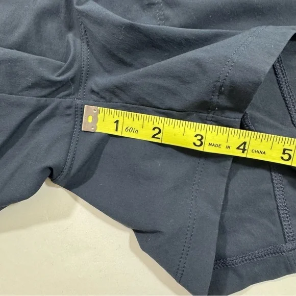 Mountain Hardwear Dynama Shorts Navy Blue - Picture 5 of 6